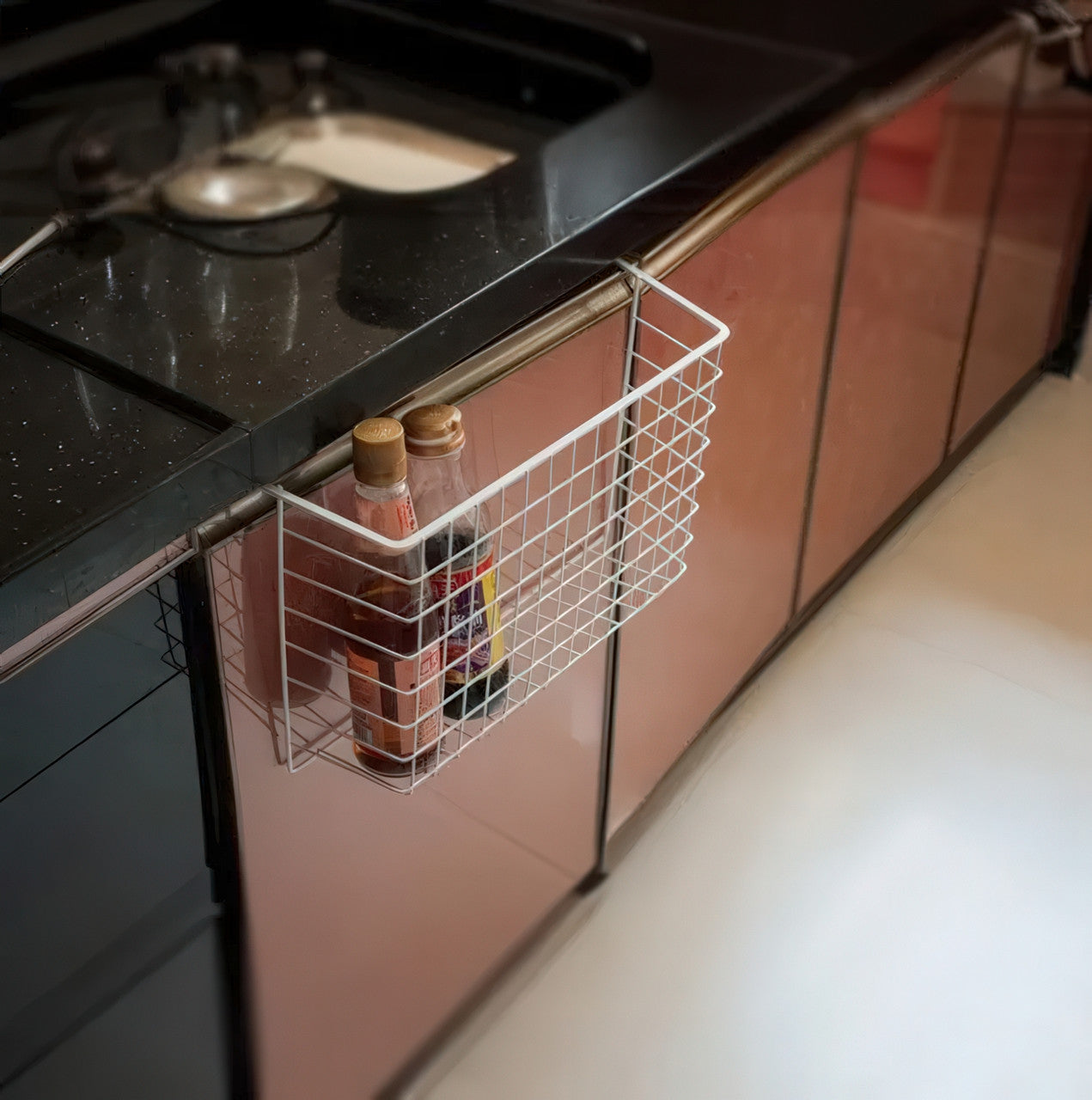 Підвісний металевий кошик-органайзер для зберігання речей 37×26×11 см, білий