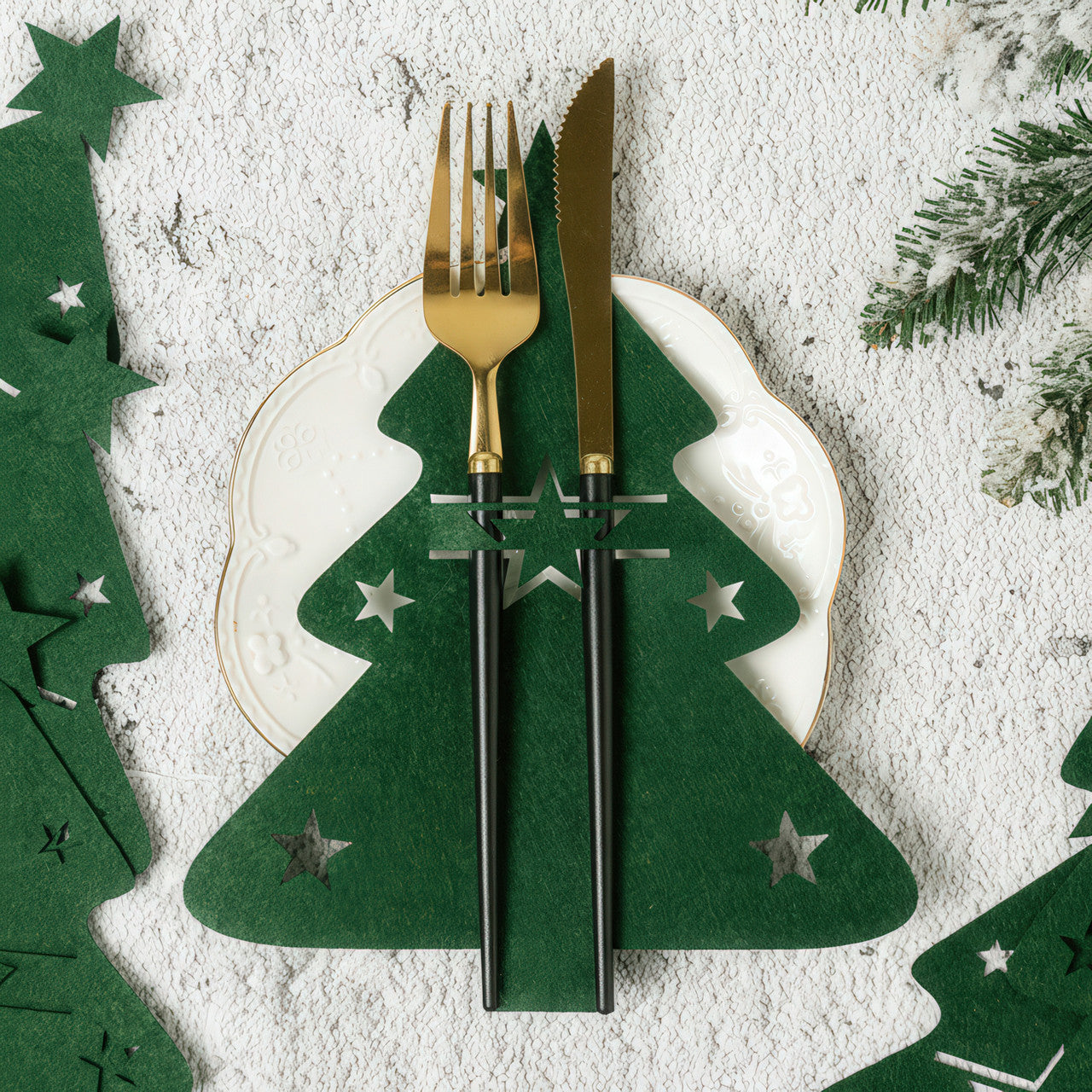 Сервірувальні конверти для столових приборів із фетру "Ялинка" 21×17 см, набір 12 штук, зелені